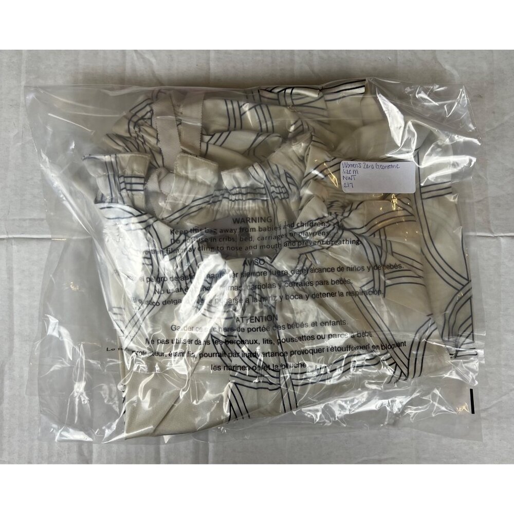 Zara Geometric Top - Picture 11 of 11